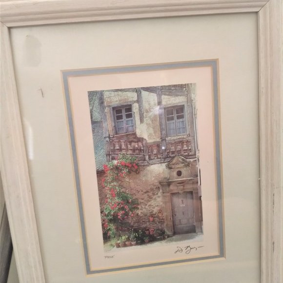 Prive - Picture 2 of 4